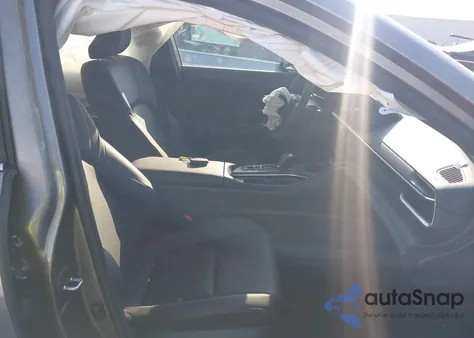 2023 Toyota Crown Limited z USA, uszkodzony, nr VIN JTDAAAAF9P3018029